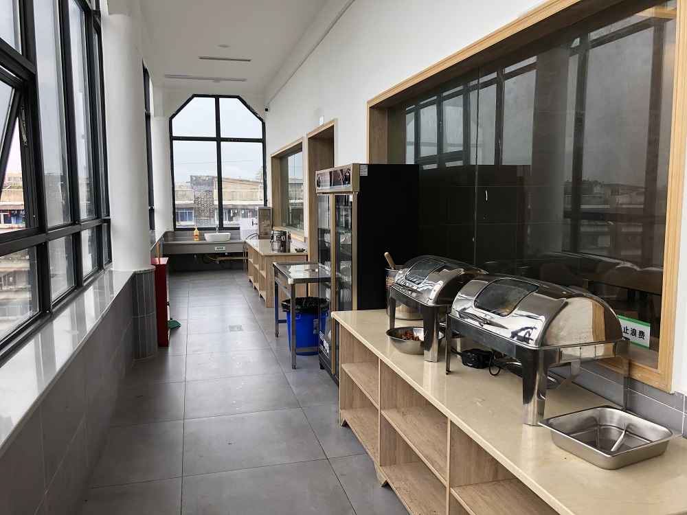 就餐环境 (2).jpg